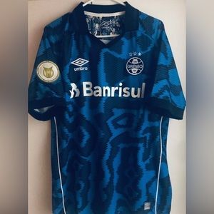 BNWT Umbro Gremio Third Kit